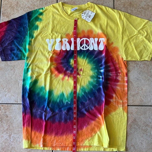 NWT Vermont Tie‎ Dye Spiral Rainbow T-Shirt, Sz Large - Picture 7 of 7